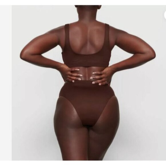 SKIMS Two Piece Swimsuit Plus Size 2X Brown Tank Bikini Top w/ Bottoms NWT - Picture 3 of 14